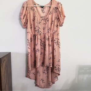 Torrid Pink Sheer High Low Floral Tunic Top with Princess Sleeves and V Neck 00